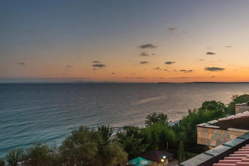 Priestranné 2-izbové apartmány s výhľadom na more, luxusný 4* komplex Tiva Del Mar, prvá línia pri mori, Sveti Vlas, Bulharsko - foto 31
