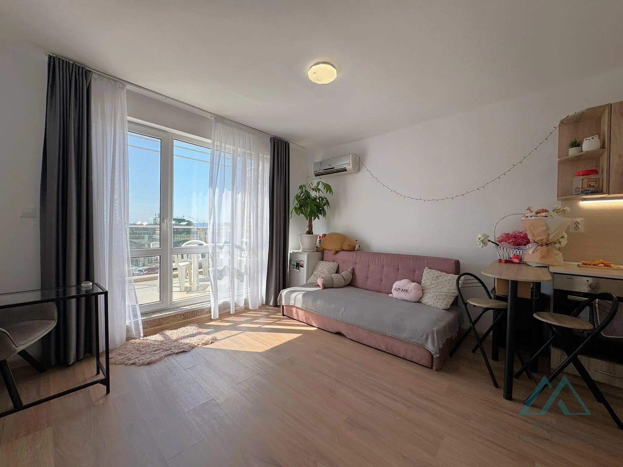 Priestranný 2-izbový apartmán s terasou, komplex Flores Park, Slnečné pobrežie – len 300 m od pláže, Bulharsko - foto 9