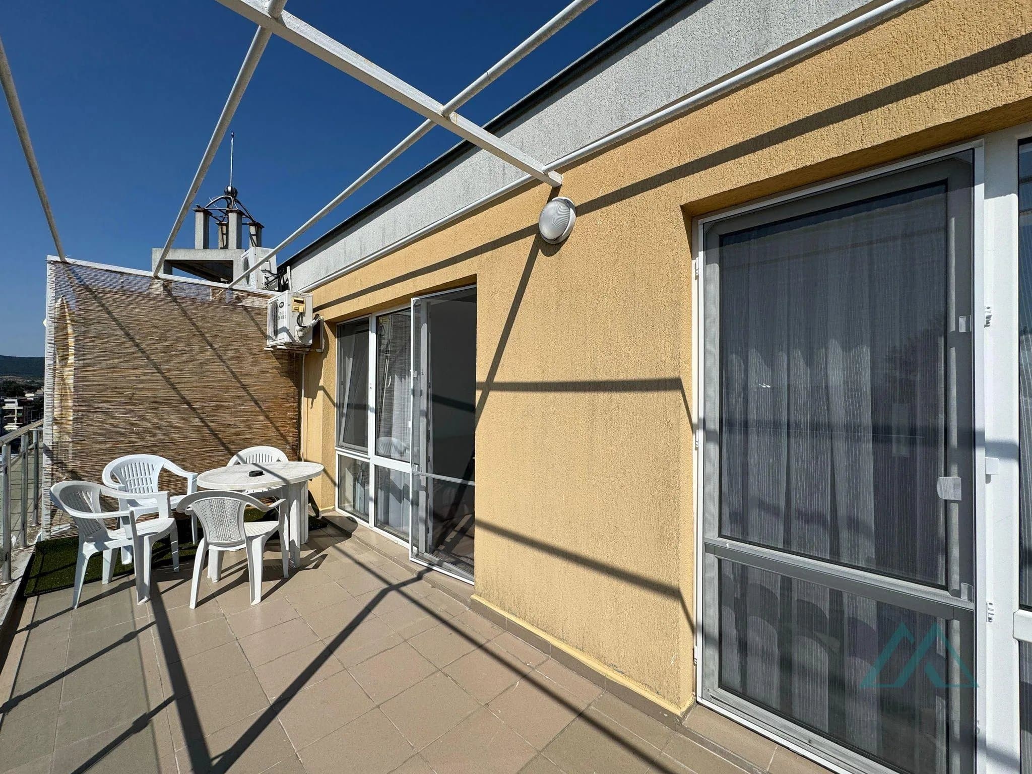 Priestranný 2-izbový apartmán s terasou, komplex Flores Park, Slnečné pobrežie – len 300 m od pláže, Bulharsko - foto 10