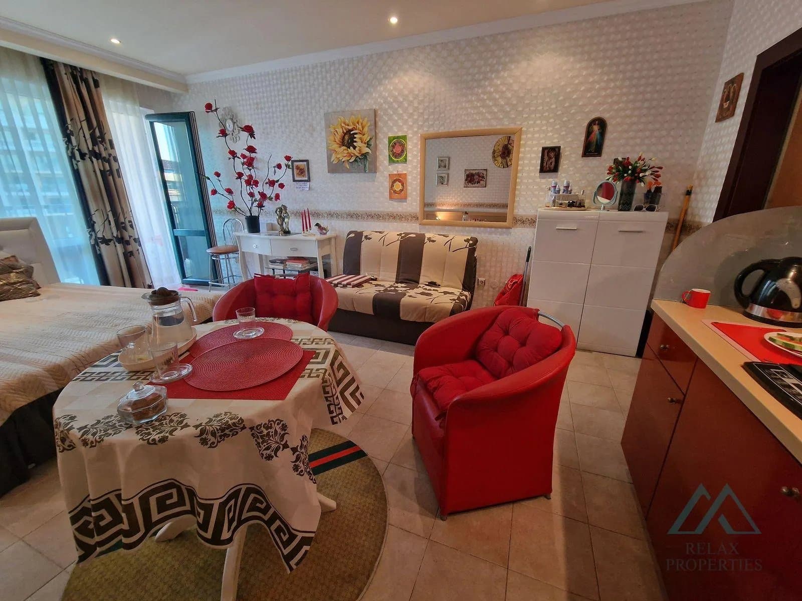 Veľký štúdiový apartmán v prvej línii s výhľadom na bazén, 4* Planeta hotel and aquapark, 50m od mora, Slnečné Pobrežie, Bulharsko - 4