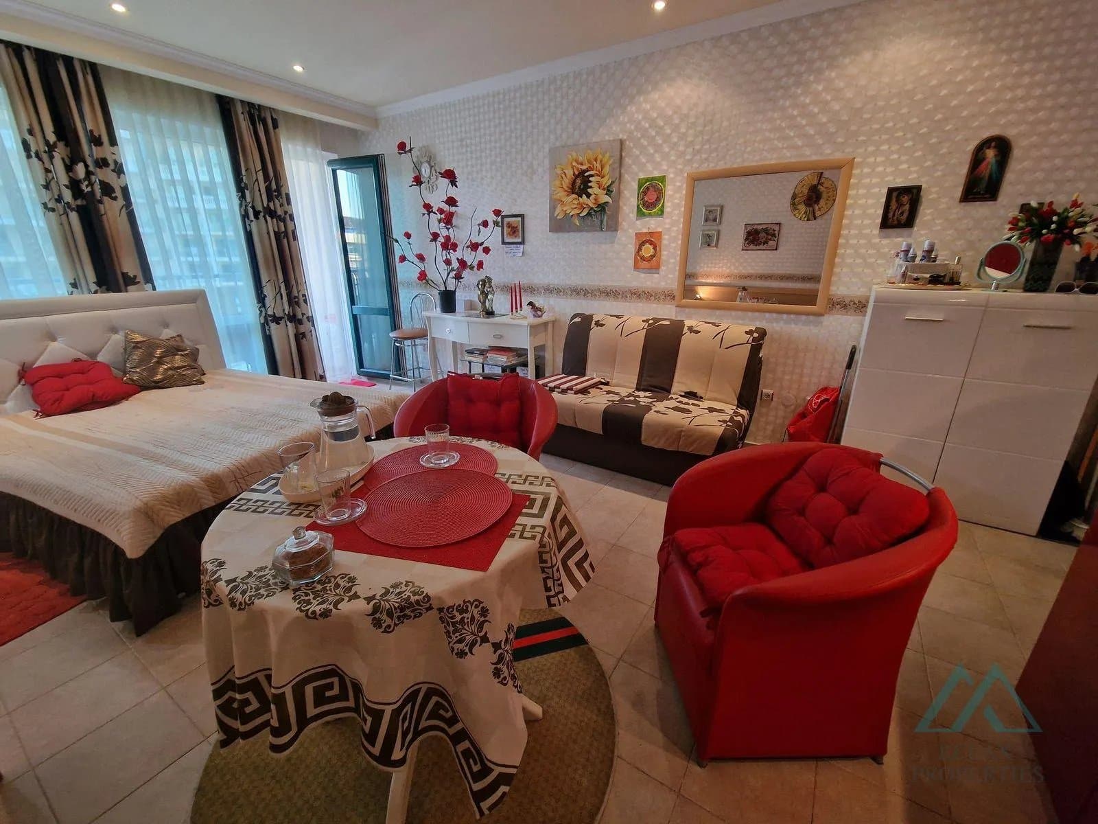 Veľký štúdiový apartmán v prvej línii s výhľadom na bazén, 4* Planeta hotel and aquapark, 50m od mora, Slnečné Pobrežie, Bulharsko - foto 16