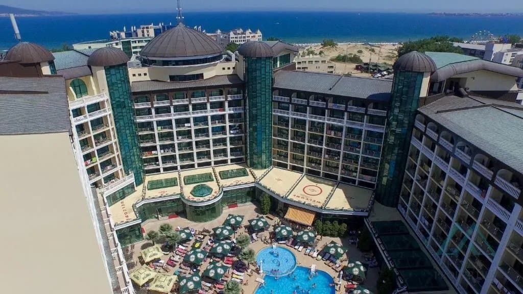 Veľký štúdiový apartmán v prvej línii s výhľadom na bazén, 4* Planeta hotel and aquapark, 50m od mora, Slnečné Pobrežie, Bulharsko - foto 19