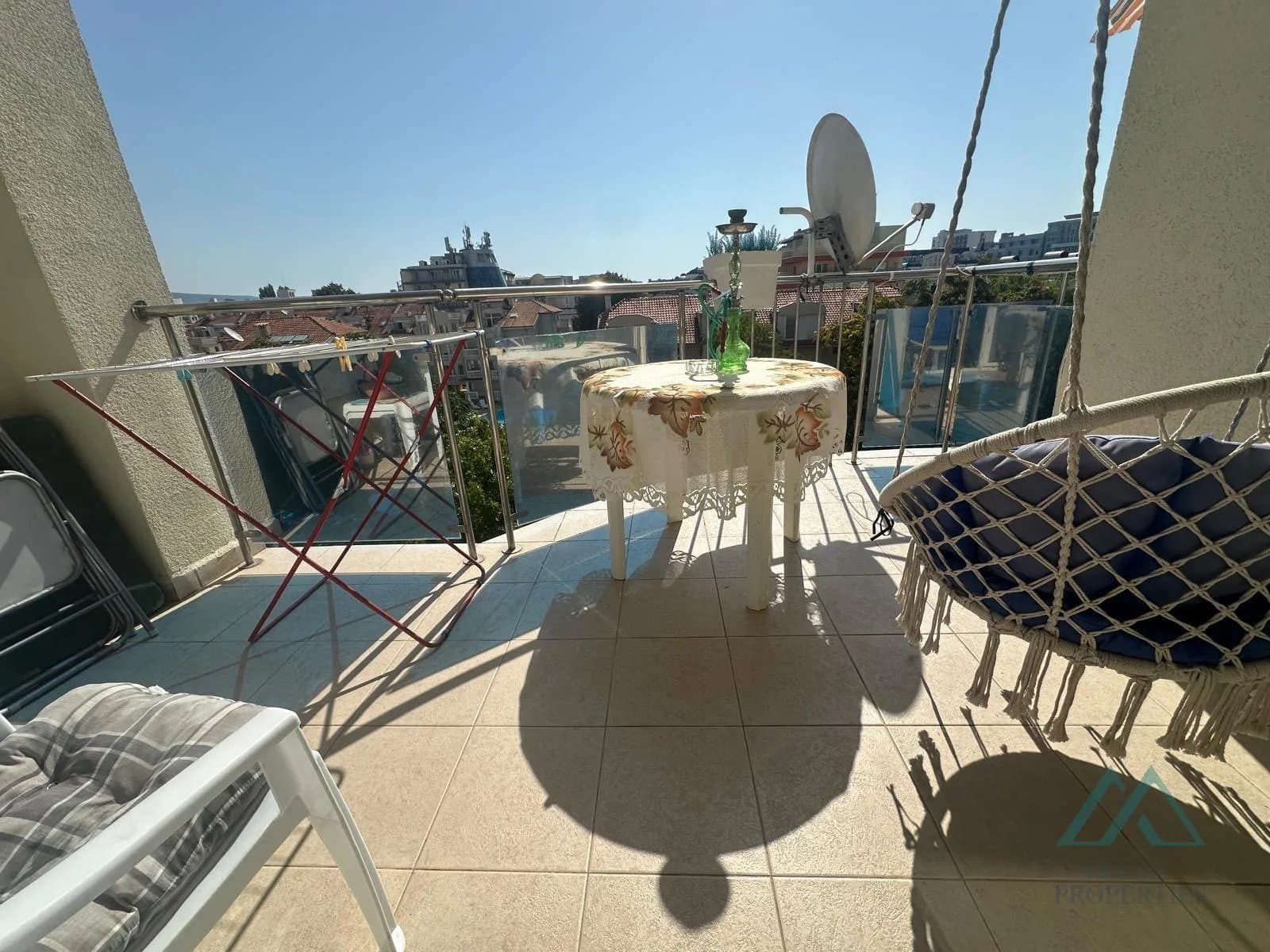 Priestranné štúdio s výhľadom na bazén, Semiramida Gardens, Slnečné pobrežie – len 400 m od mora - 1