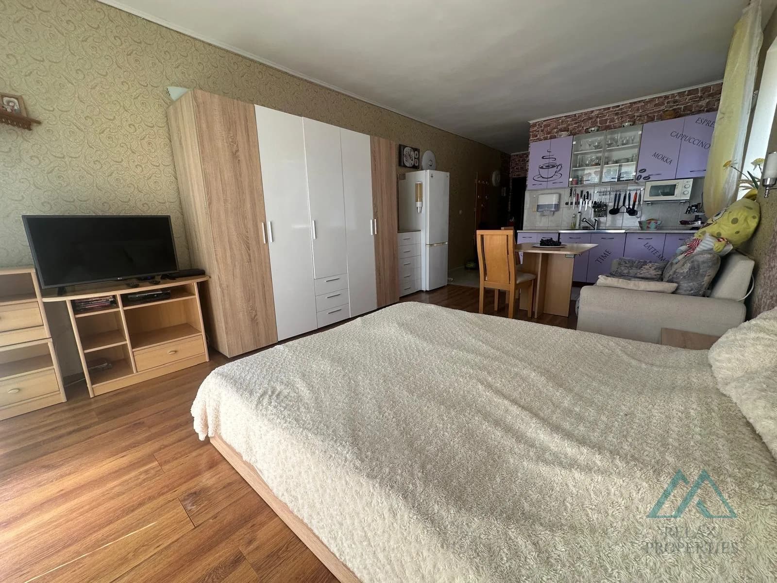 Priestranné štúdio s výhľadom na bazén, Semiramida Gardens, Slnečné pobrežie – len 400 m od mora - foto 7