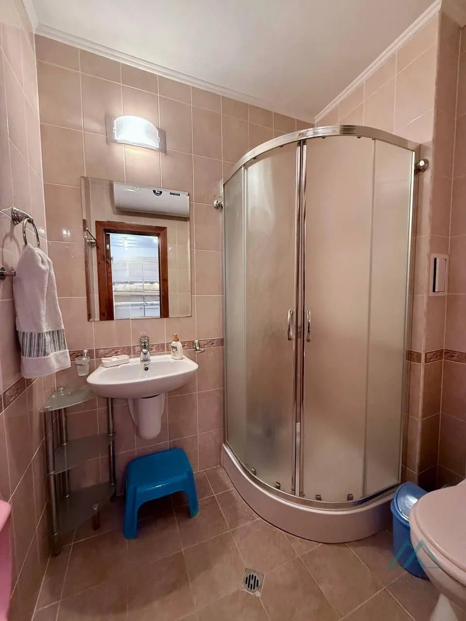 2-izbový apartmán s výhľadom na more, len 150m od pláže, Villa Aqua, Sveti Vlas, Bulharsko - foto 7