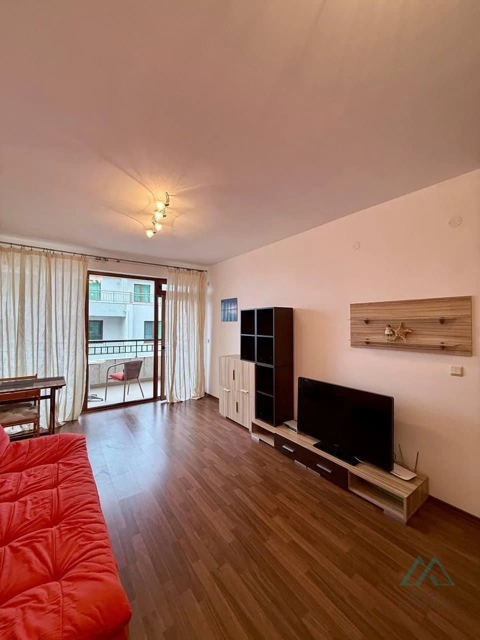 2-izbový apartmán s výhľadom na more, len 150m od pláže, Villa Aqua, Sveti Vlas, Bulharsko - foto 9