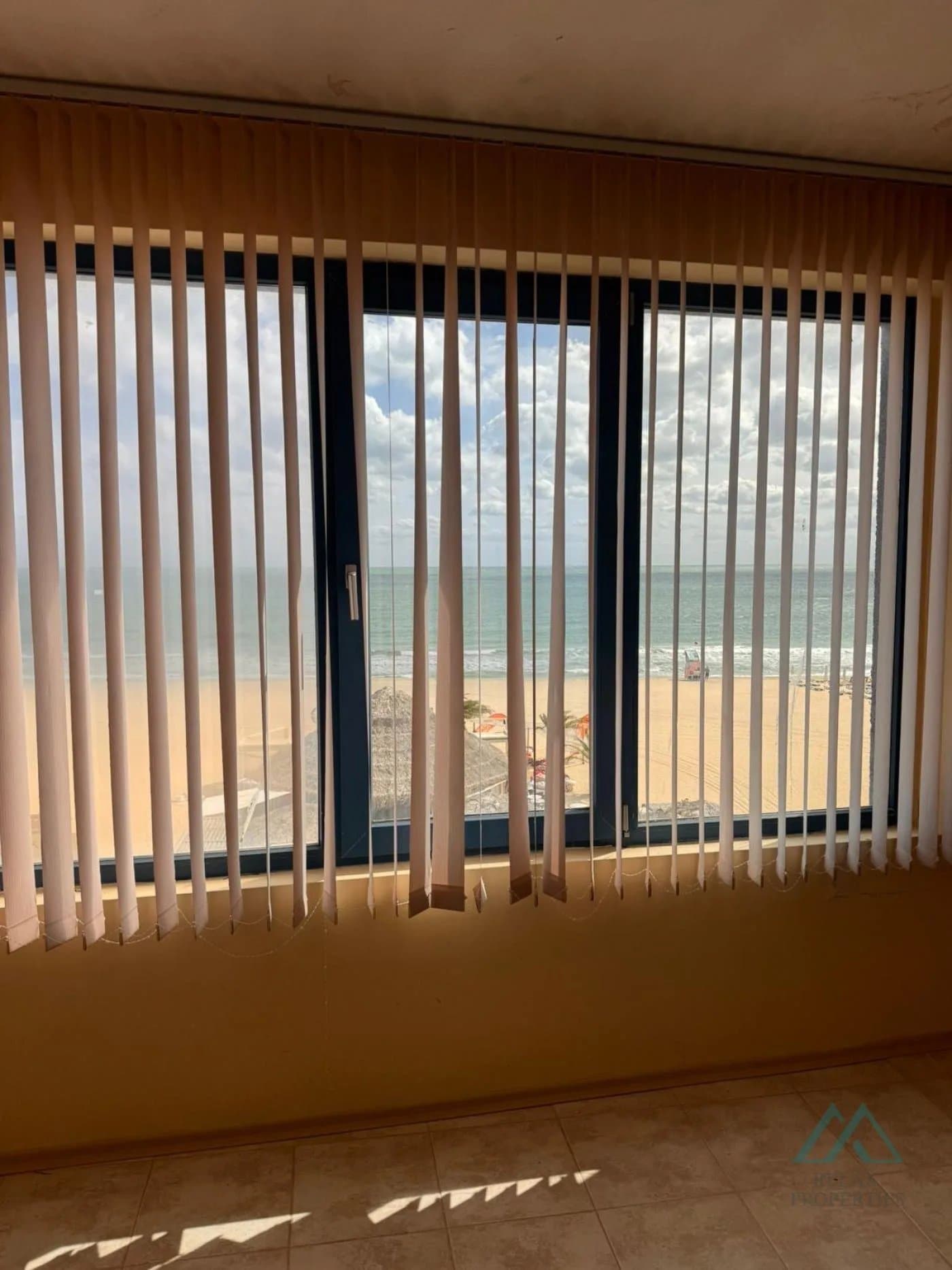 Luxusná poloha priamo v prvej línii! 2-izbový apartmán s výhľadom na more, Slnečné pobrežie, Bulharsko - foto 6