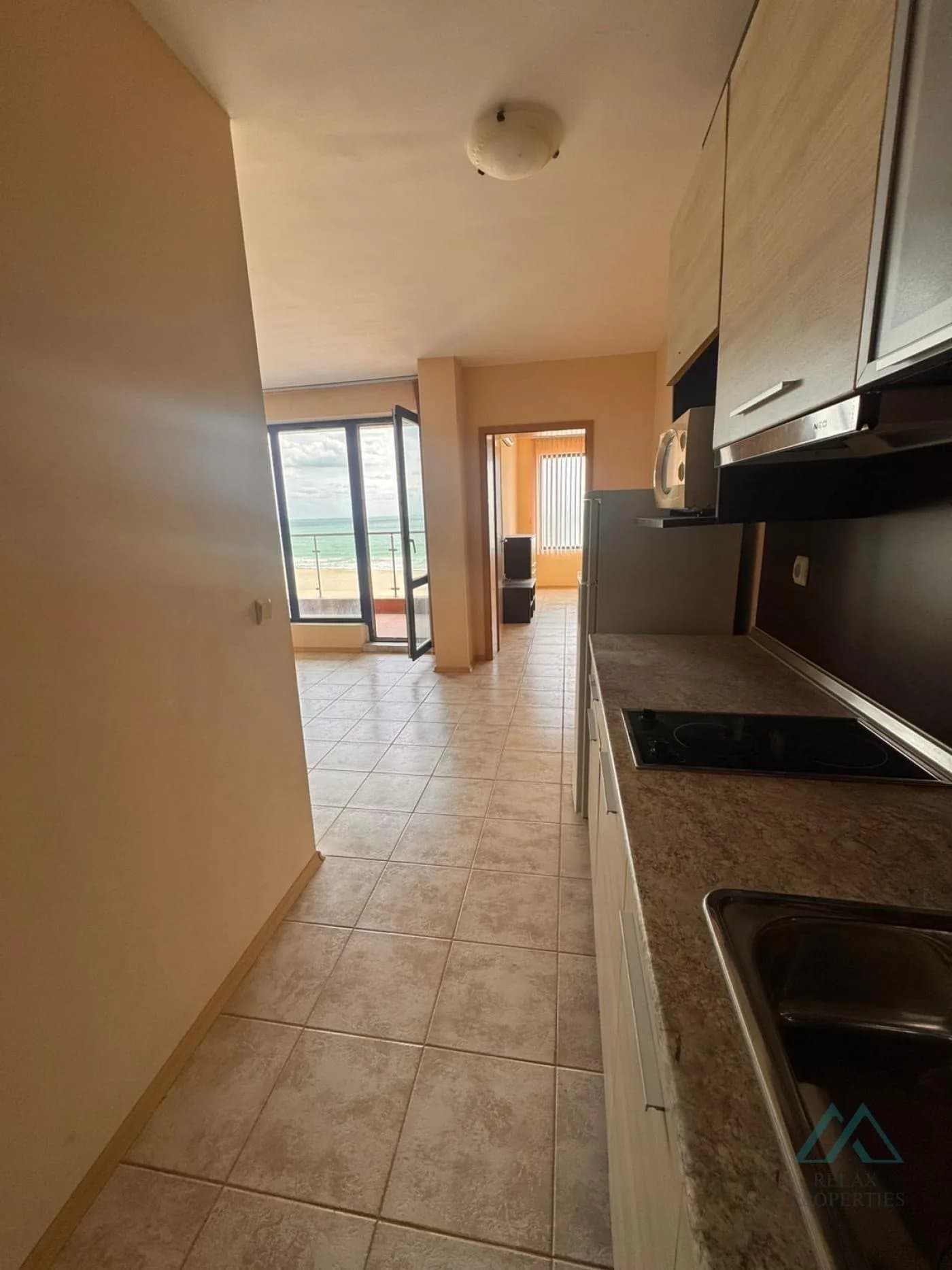 Luxusná poloha priamo v prvej línii! 2-izbový apartmán s výhľadom na more, Slnečné pobrežie, Bulharsko - foto 8