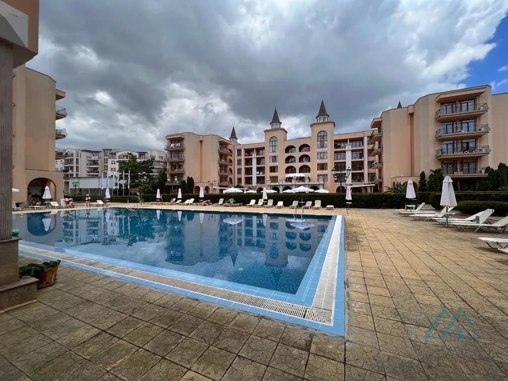 Priestranné zariadené štúdio s výhľadom na bazén v komplexe Palazzo, Slnečné pobrežie – len 200 m od mora - foto 7