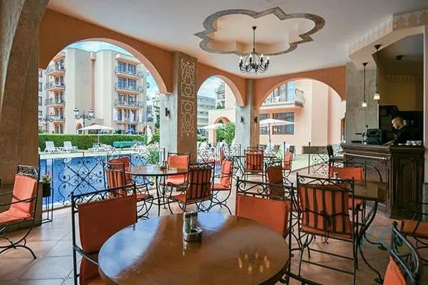 Priestranné zariadené štúdio s výhľadom na bazén v komplexe Palazzo, Slnečné pobrežie – len 200 m od mora - foto 19