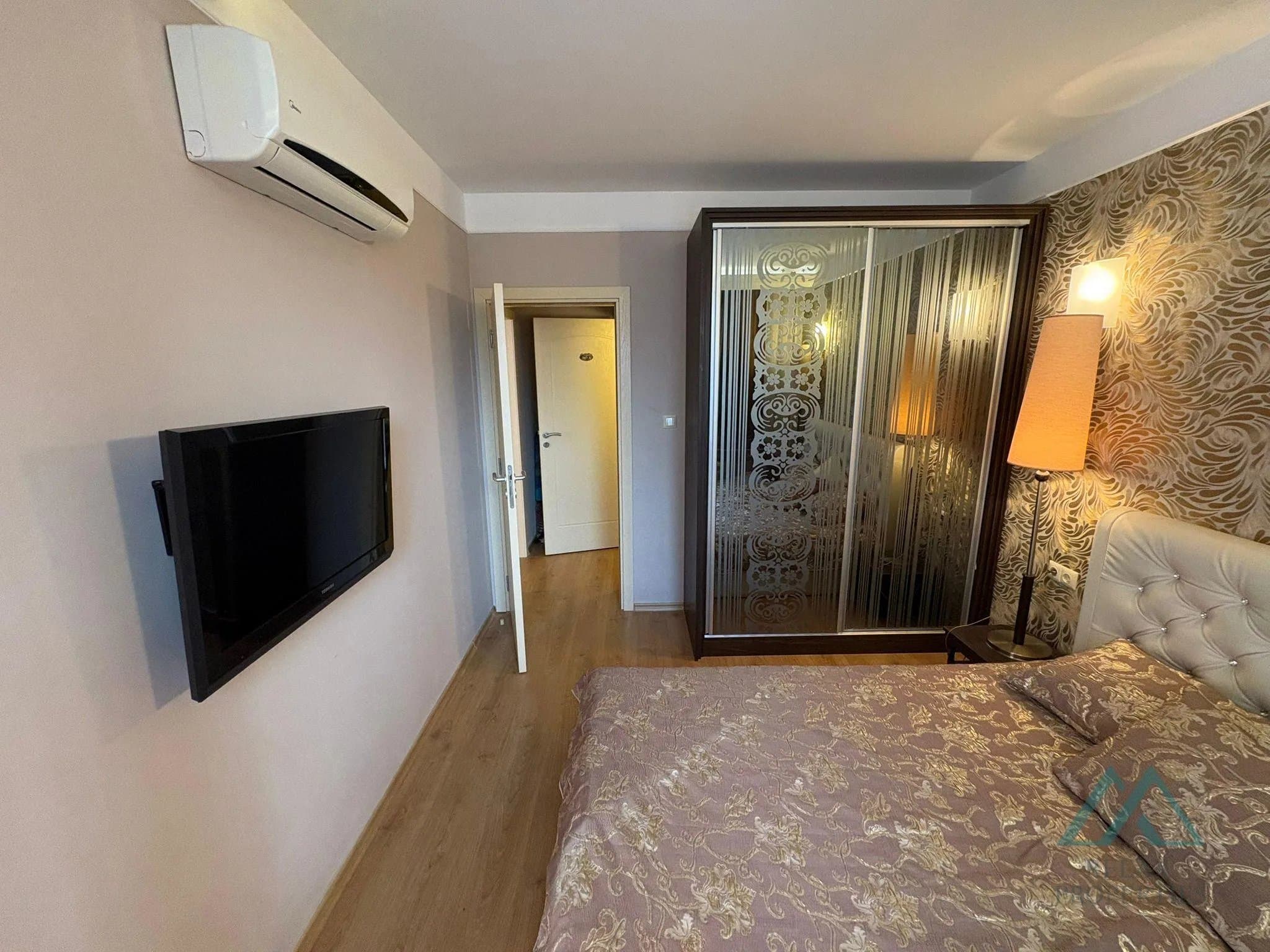 Luxusný 3 izbový apartmán s 2 kúpeľňami, Harmony Palace, 400m od mora, Slnečné pobrežie - foto 28