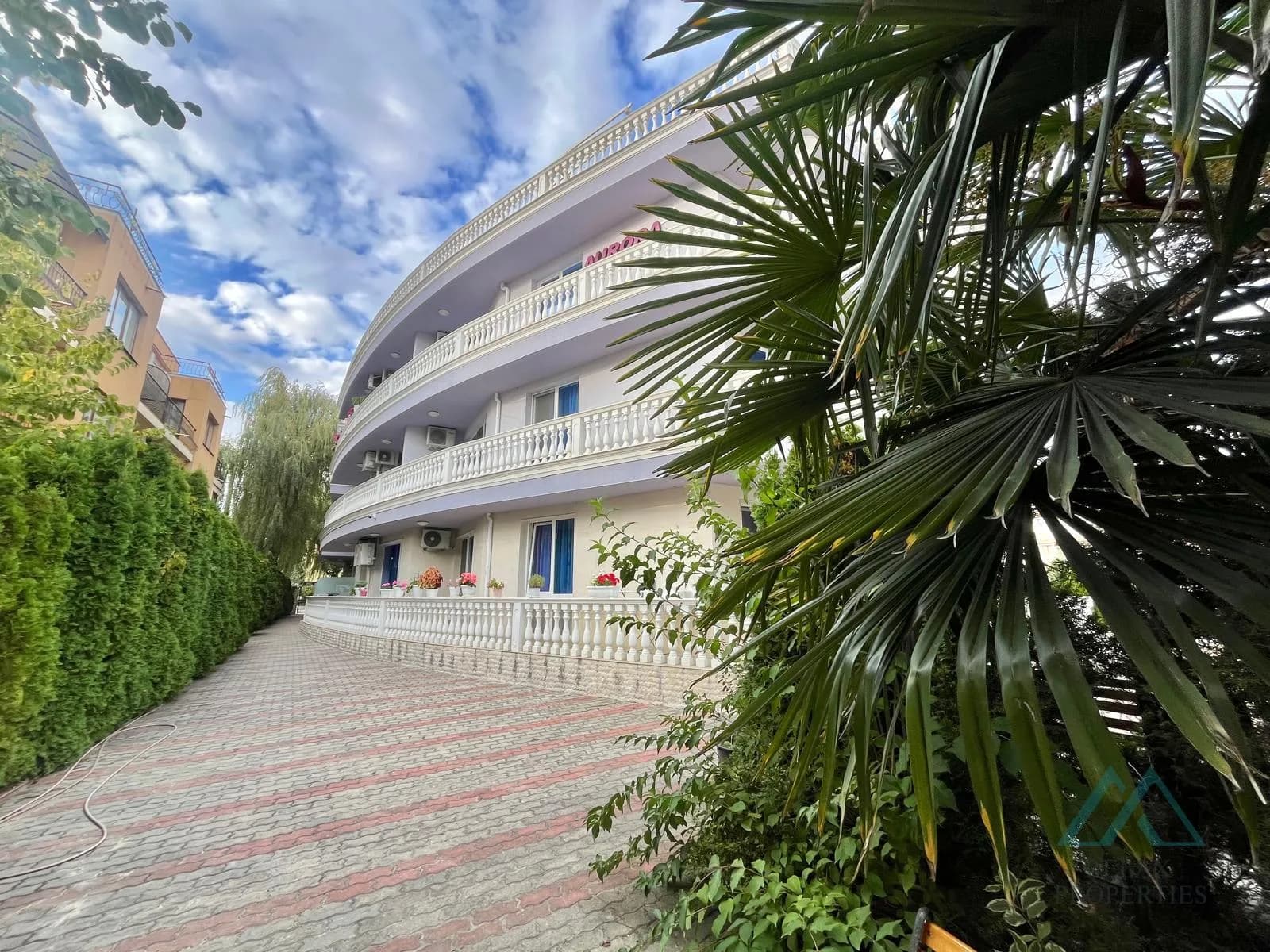 2-izbový apartmán s výhľadom na more, komplex Aurora, Nessebar, 30m od mora - foto 7