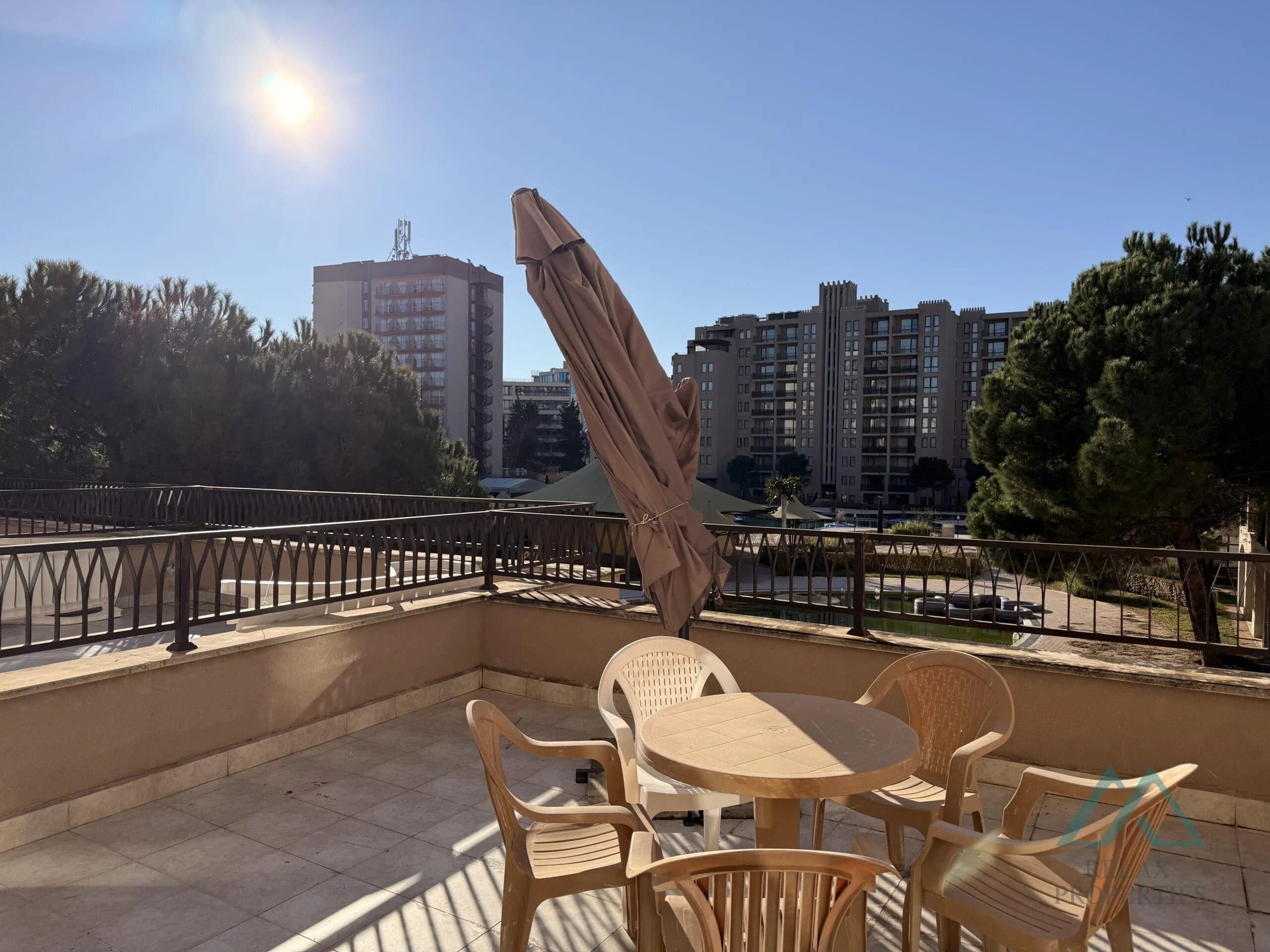 Apartmán s priestrannou terasou a výhľadom na bazén, Barceló Royal Beach, Slnečné pobrežie, Bulharsko - foto 1