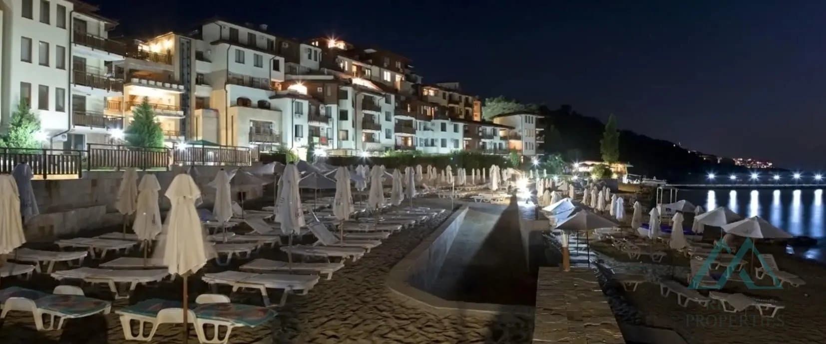 Krásny 2-izbový apartmán s výhľadom na more, Garden of Eden, prvá línia pri mori, Sveti Vlas, Bulharsko - 1