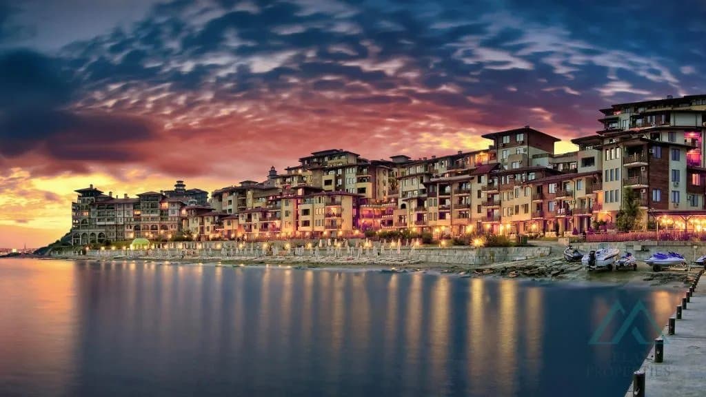 Krásny 2-izbový apartmán s výhľadom na more, Garden of Eden, prvá línia pri mori, Sveti Vlas, Bulharsko - foto 12