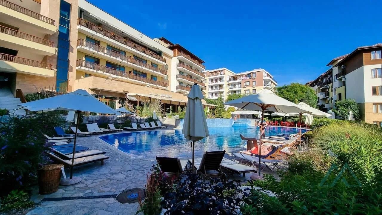 Krásny 2-izbový apartmán s výhľadom na more, Garden of Eden, prvá línia pri mori, Sveti Vlas, Bulharsko - foto 16