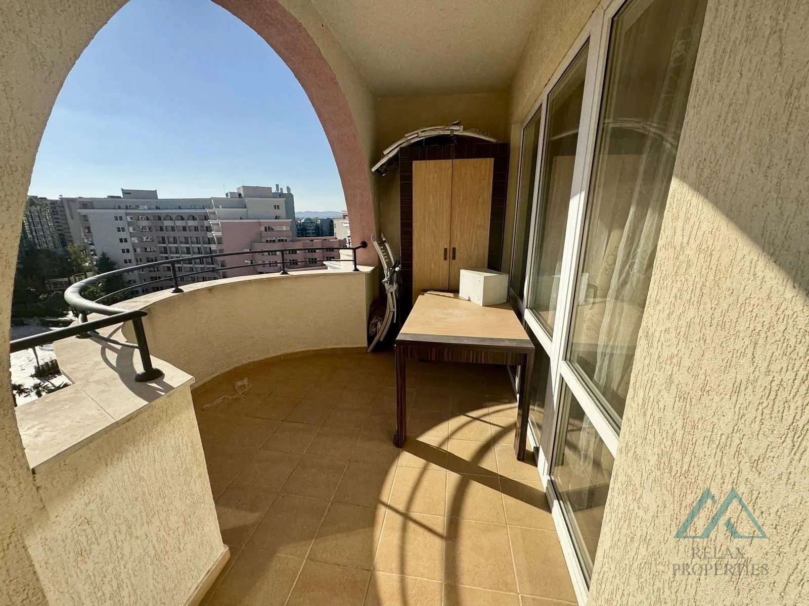 Luxusný 2-izbový apartmán s nádherným výhľadom na more, DIT Majestic Beach Resort, prvá línia, Slnečné pobrežie - 4