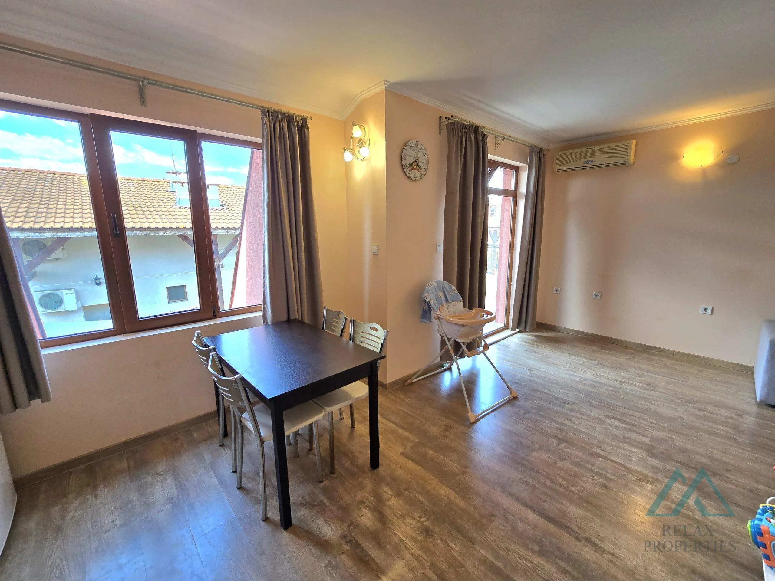 2-izbový apartmán len 100m od mora v pokojnej časti Ravda, Bulharsko - foto 1