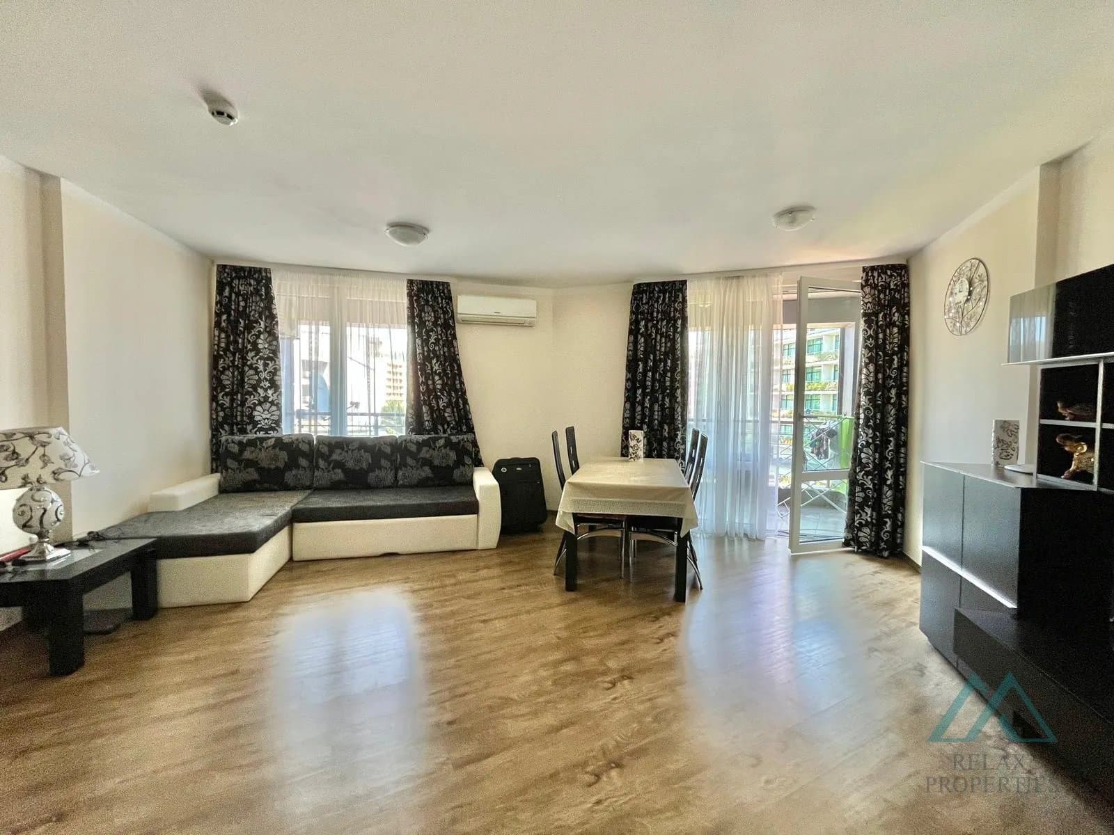 Priestranný 2-izbový apartmán len 100m od pláže, Sunny Beach Plaza, Slnečné pobrežie, Bulharsko - foto 12