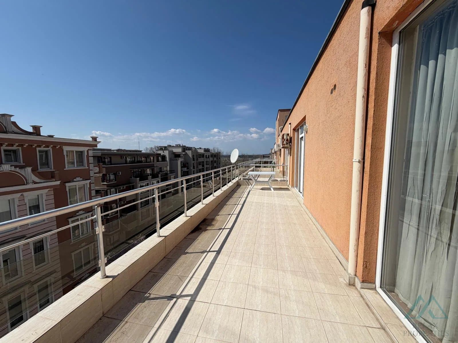 2-izbový apartmán s veľkou terasou, 78 m² – Balkan Breeze 1, Slnečné pobrežie - 1