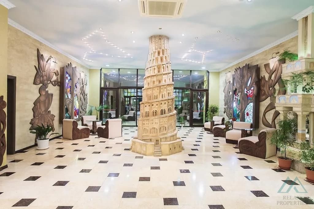 Priestranný 2-izbový apartmán 83,21 m² s 2 kúpeľňami a výhľadom na more v komplexe Babylon na Slnečnom pobreží. - 3