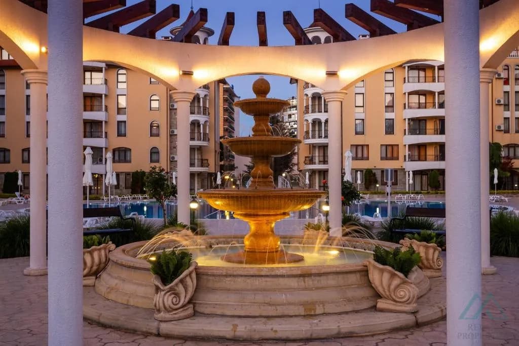 2-izbový apartmán 55 m² v prestížnom komplexe Royal Sun na Slnečnom pobreží, 300m od mora - foto 15