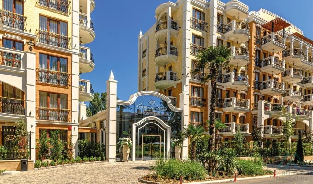 Novostavba! 2-izbový apartmán 48 m² v Harmony Suites 11, Grand Resort, 600m od pláže, Slnečné pobrežie - 1