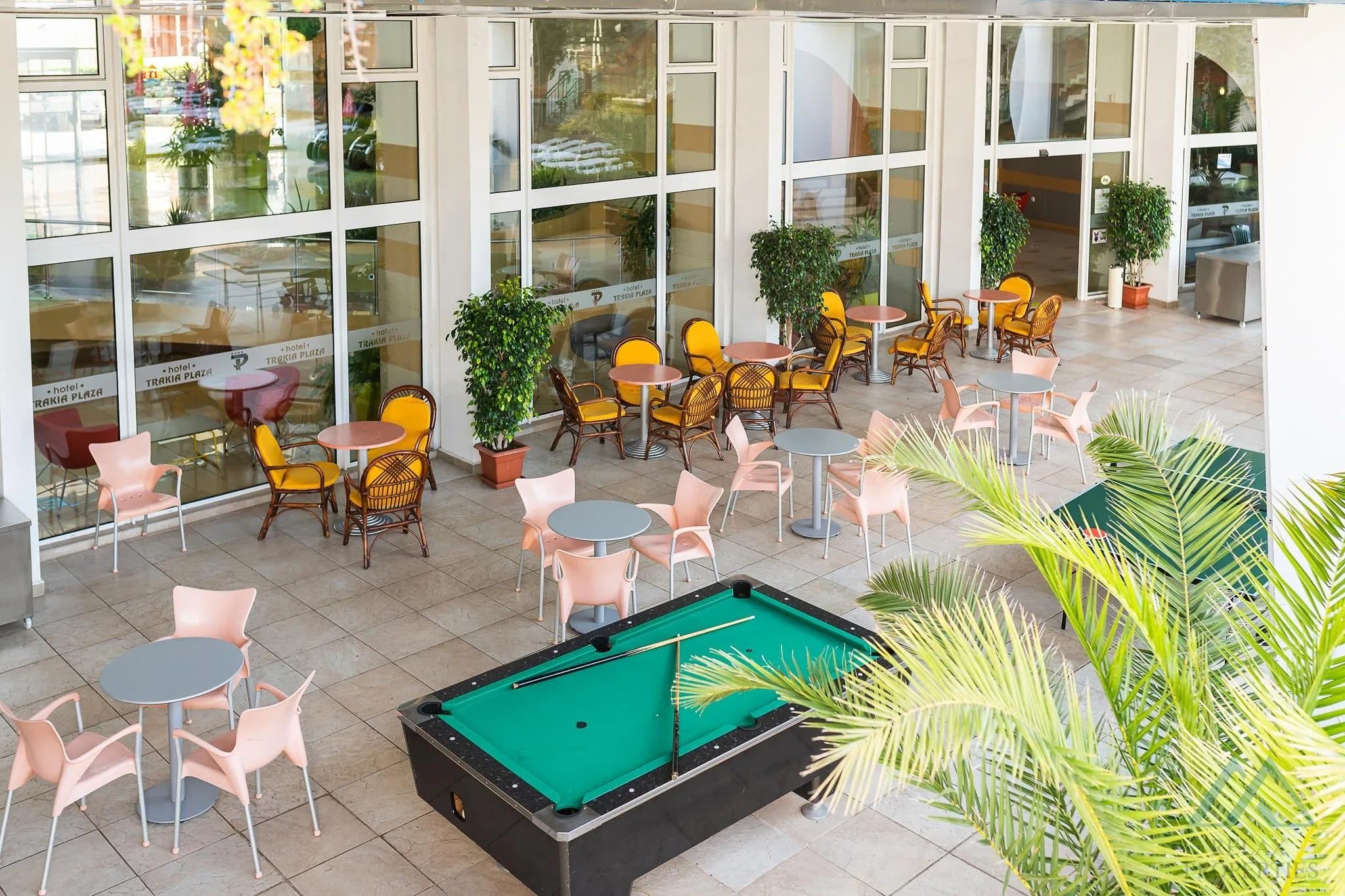 2 izbový apartmán v Trakia Plaza, prvá línia, Slnečné pobrežie - foto 25