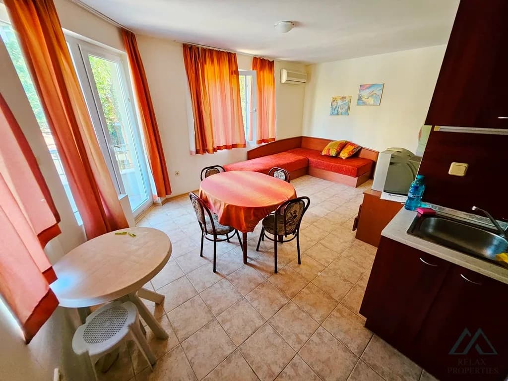 2-izbový apartmán v Prestige City, 300 m od pláže, Slnečné pobrežie  - foto 8