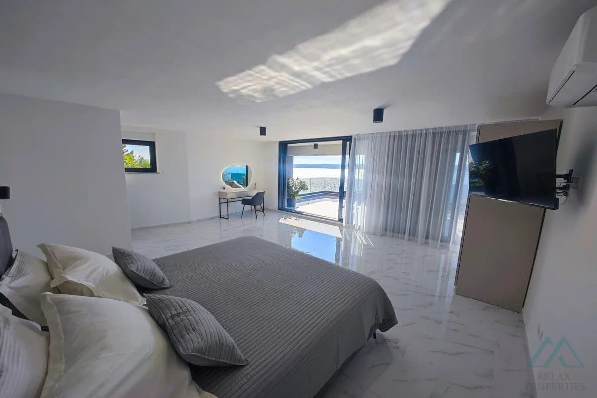 Luxusná moderná vila priamo pri mori, Zadar – Dalmácia - foto 18