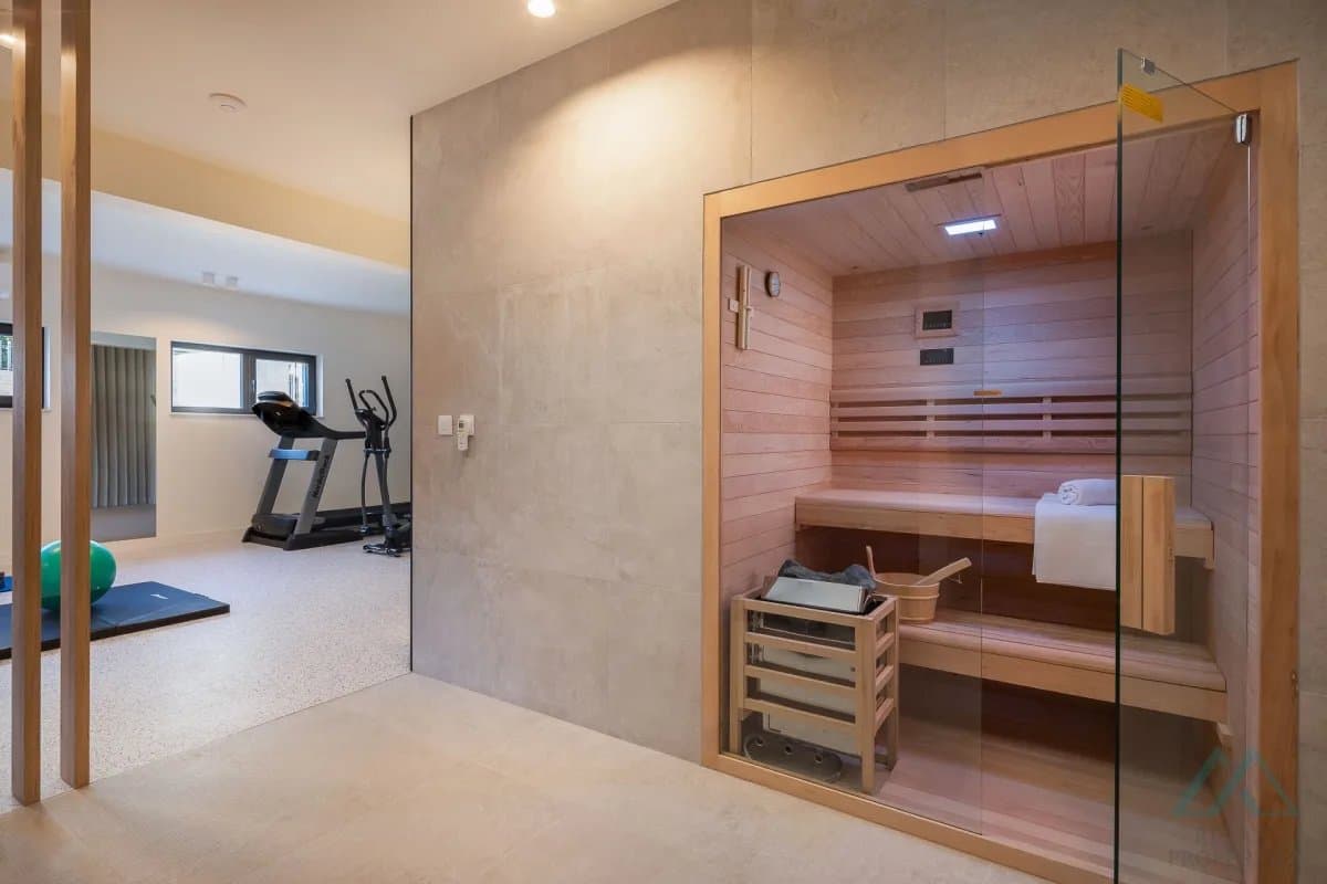 Luxusná vila s bazénom v 1. línii pri mori, Rogoznica – Dalmácia - foto 19