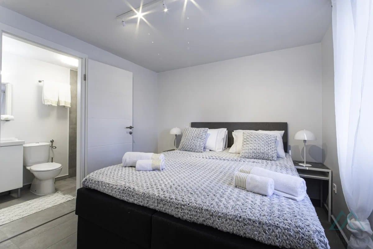 Moderný dom blízko pláže, 150m od mora, Rogoznica – Dalmácia - foto 7