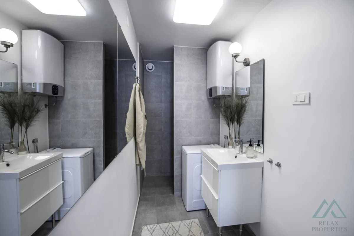 Moderný dom blízko pláže, 150m od mora, Rogoznica – Dalmácia - foto 9