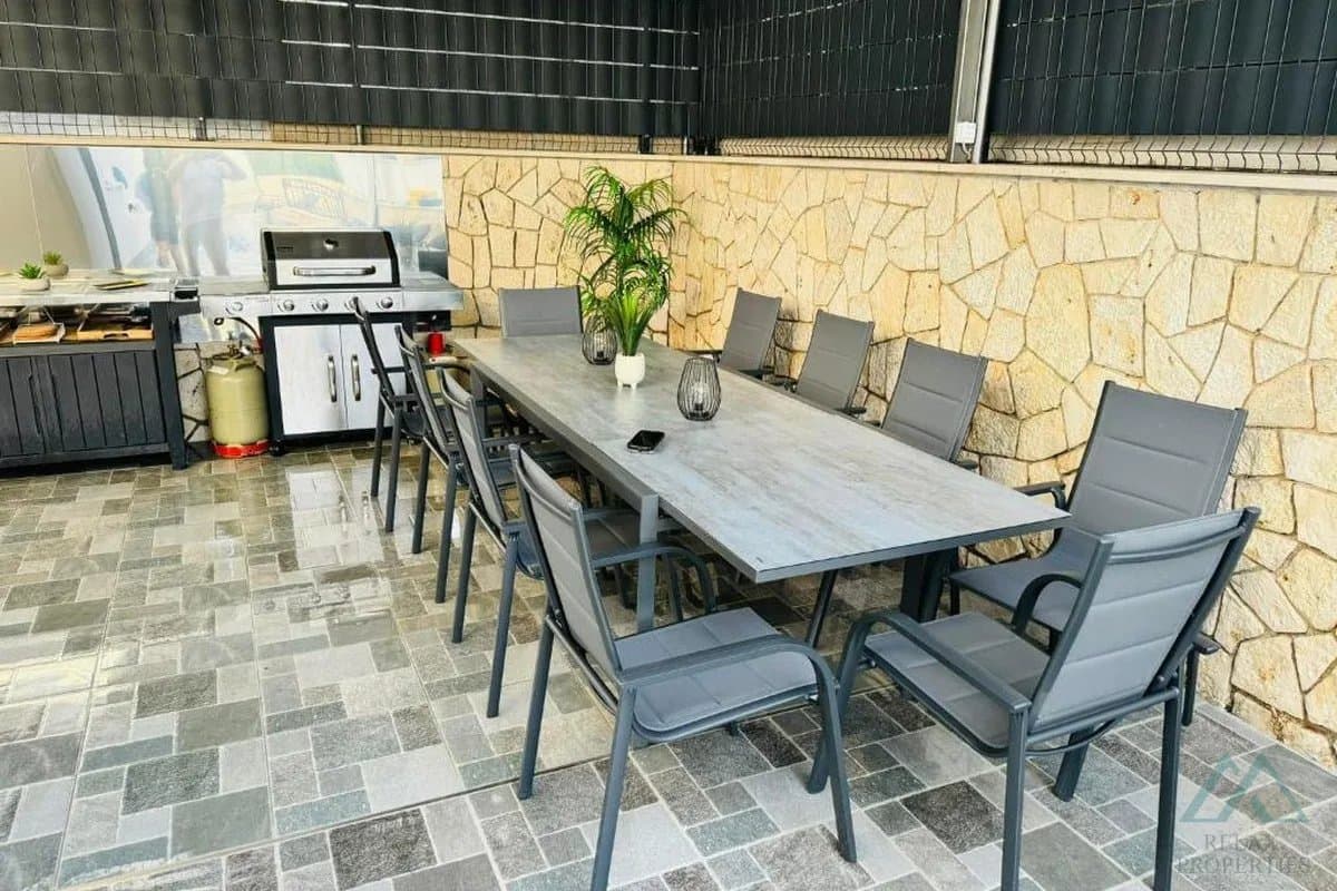 Apartmánový dom s panoramatickým výhľadom na more, ostrov Čiovo – Dalmácia - foto 16