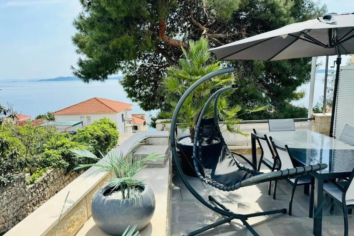 Apartmánový dom s panoramatickým výhľadom na more, ostrov Čiovo – Dalmácia - foto 17