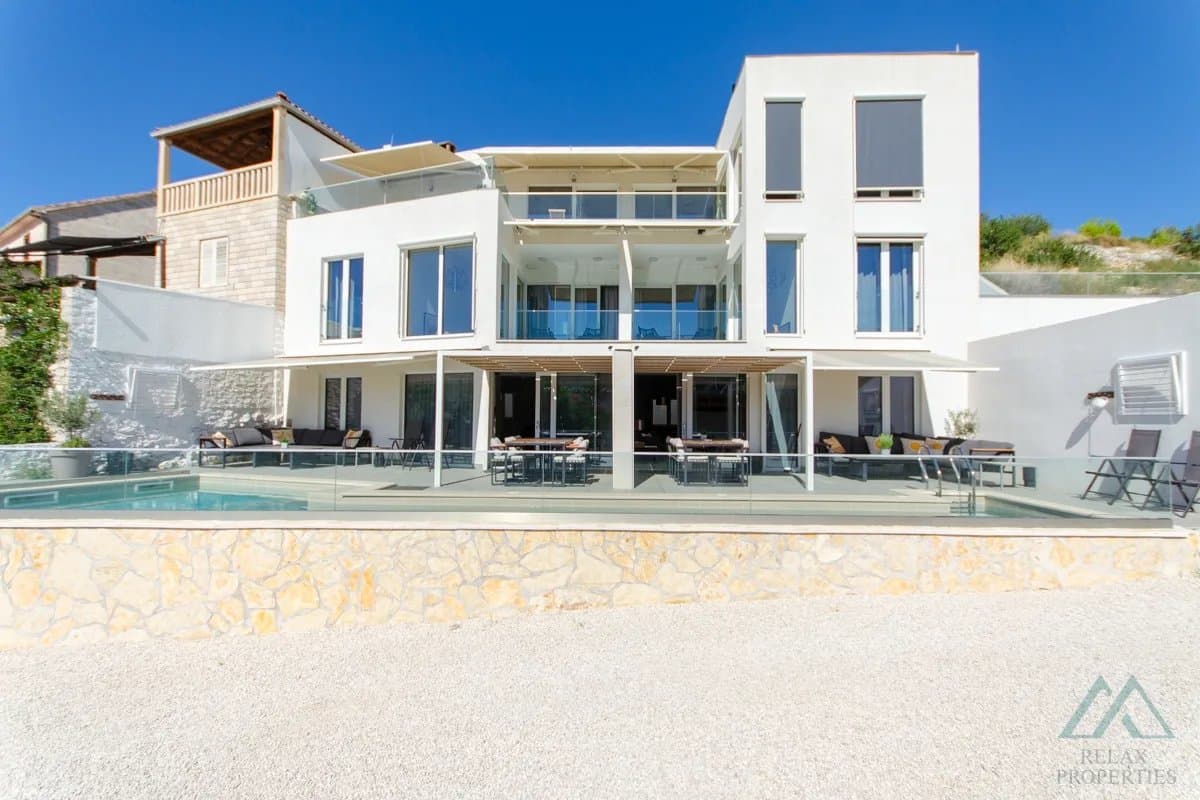 Novostavba vily s bazénom a otvoreným výhľadom na more, Brač – Bobovišća - foto 24