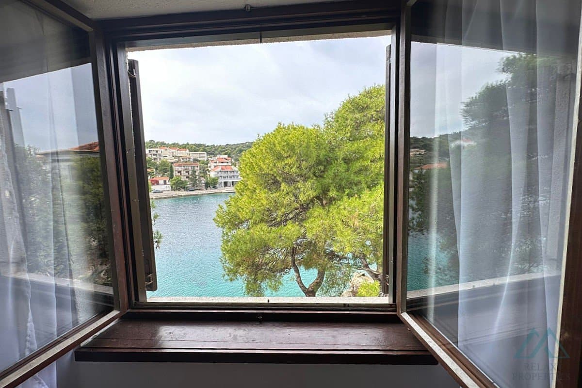 Jedinečný dom v 1. línii pri mori, Rogoznica – Dalmácia - foto 6