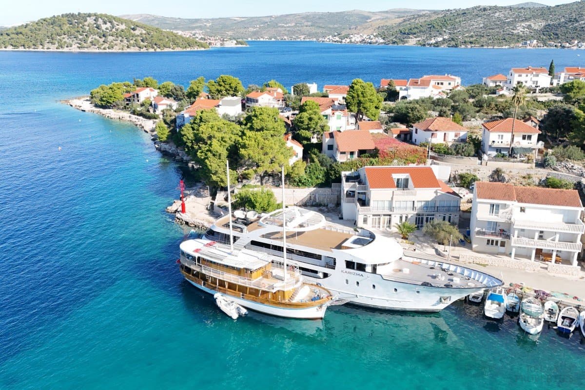 Jedinečný dom v 1. línii pri mori, Rogoznica – Dalmácia - foto 11