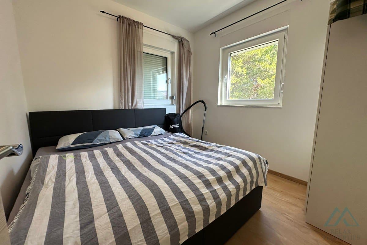 3-izbový apartmán s otvoreným výhľadom na more, Šibenik – Dalmácia - foto 9