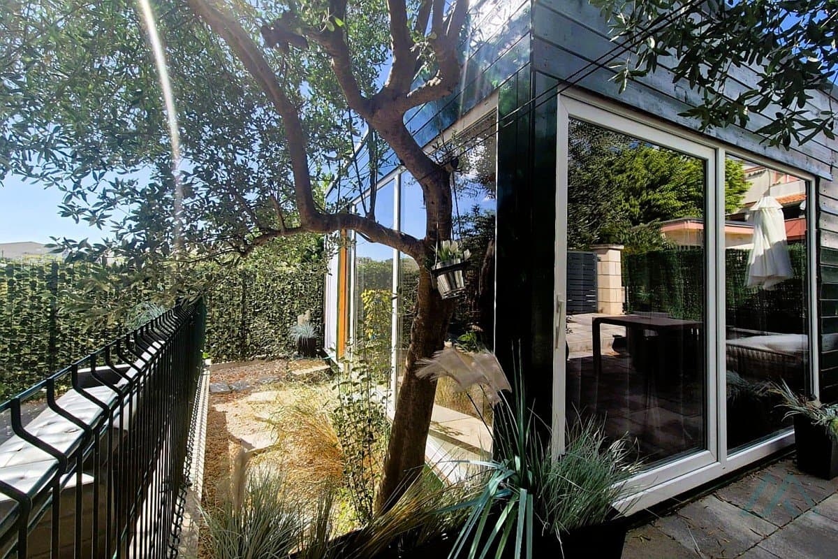 Novostavba domu s 2 apartmánmi, záhradou a parkovaním, Kaštel Lukšić – Dalmácia - foto 3