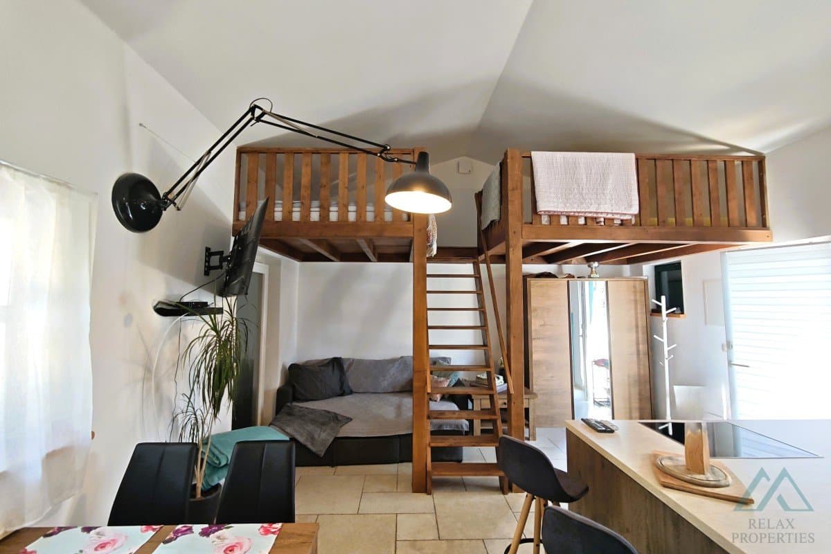 Novostavba domu s 2 apartmánmi, záhradou a parkovaním, Kaštel Lukšić – Dalmácia - foto 8