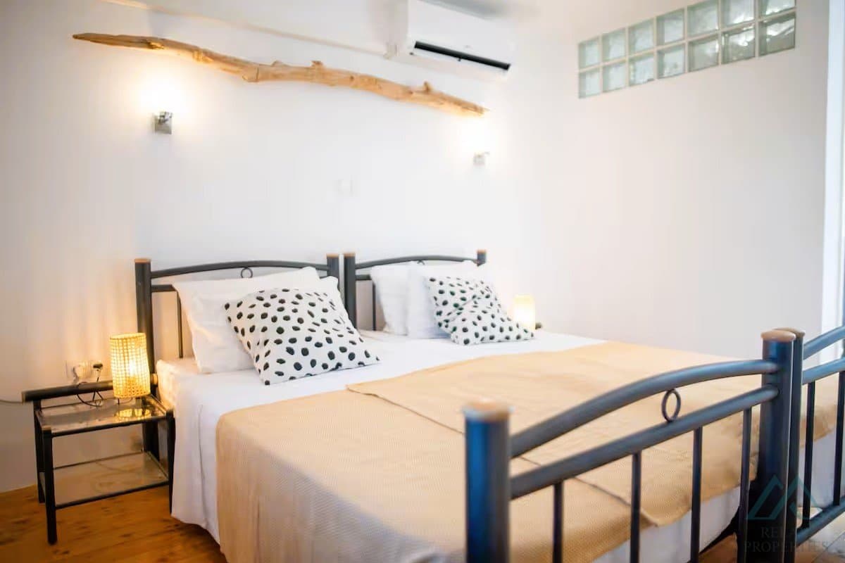 Kamenný dom v blízkosti mora, ostrov Hvar – Dalmácia - foto 7