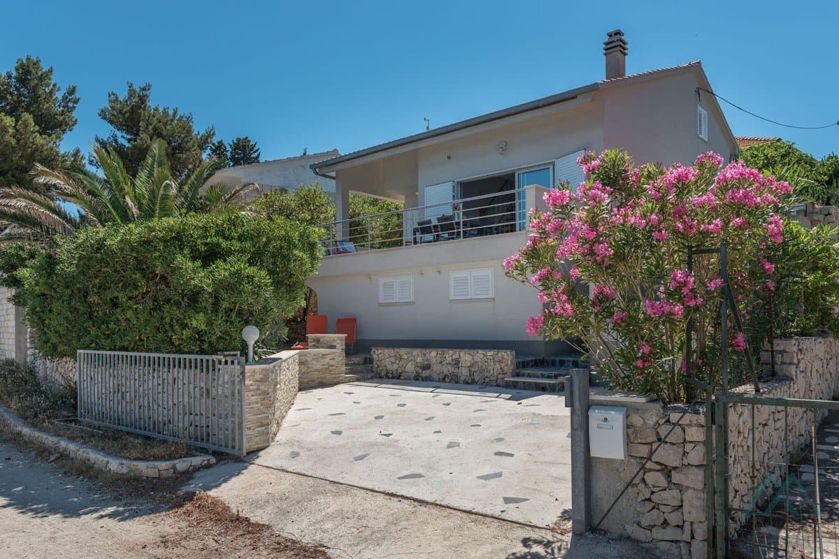 Prímorský dom v 1. línii pri mori, ostrov Čiovo – Dalmácia - foto 3