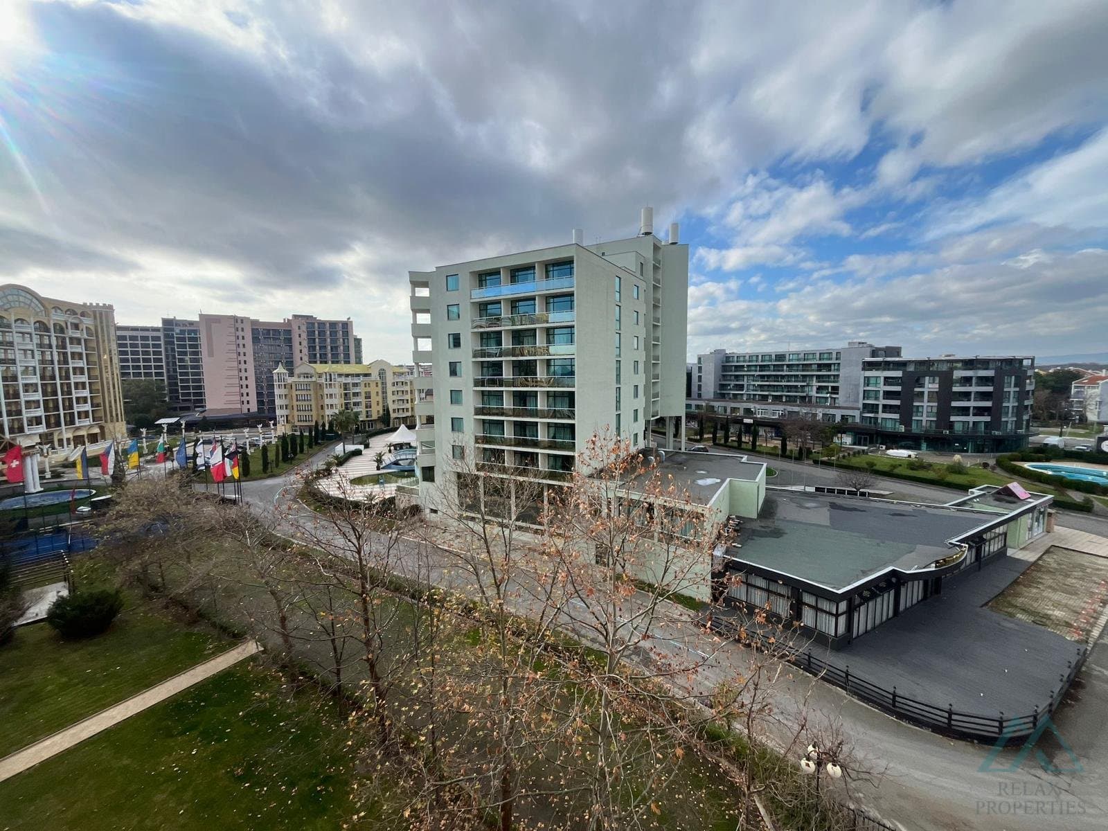 Prvá línia! Štúdiový apartmán v 4★ rezorte DIT Majestic, s nájomnou zmluvou, Slnečné pobrežie, Bulharsko - foto 8