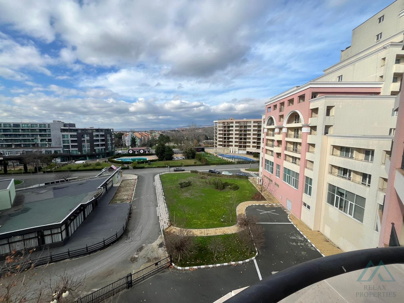 Prvá línia! Štúdiový apartmán v 4★ rezorte DIT Majestic, s nájomnou zmluvou, Slnečné pobrežie, Bulharsko - foto 9