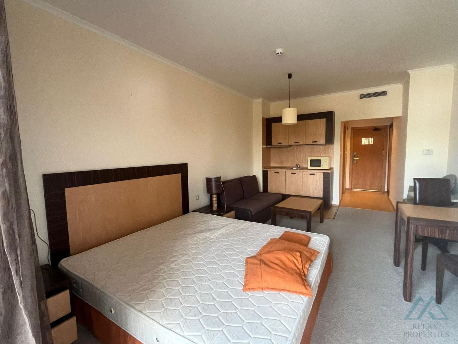 Prvá línia! Štúdiový apartmán v 4★ rezorte DIT Majestic, s nájomnou zmluvou, Slnečné pobrežie, Bulharsko - foto 3