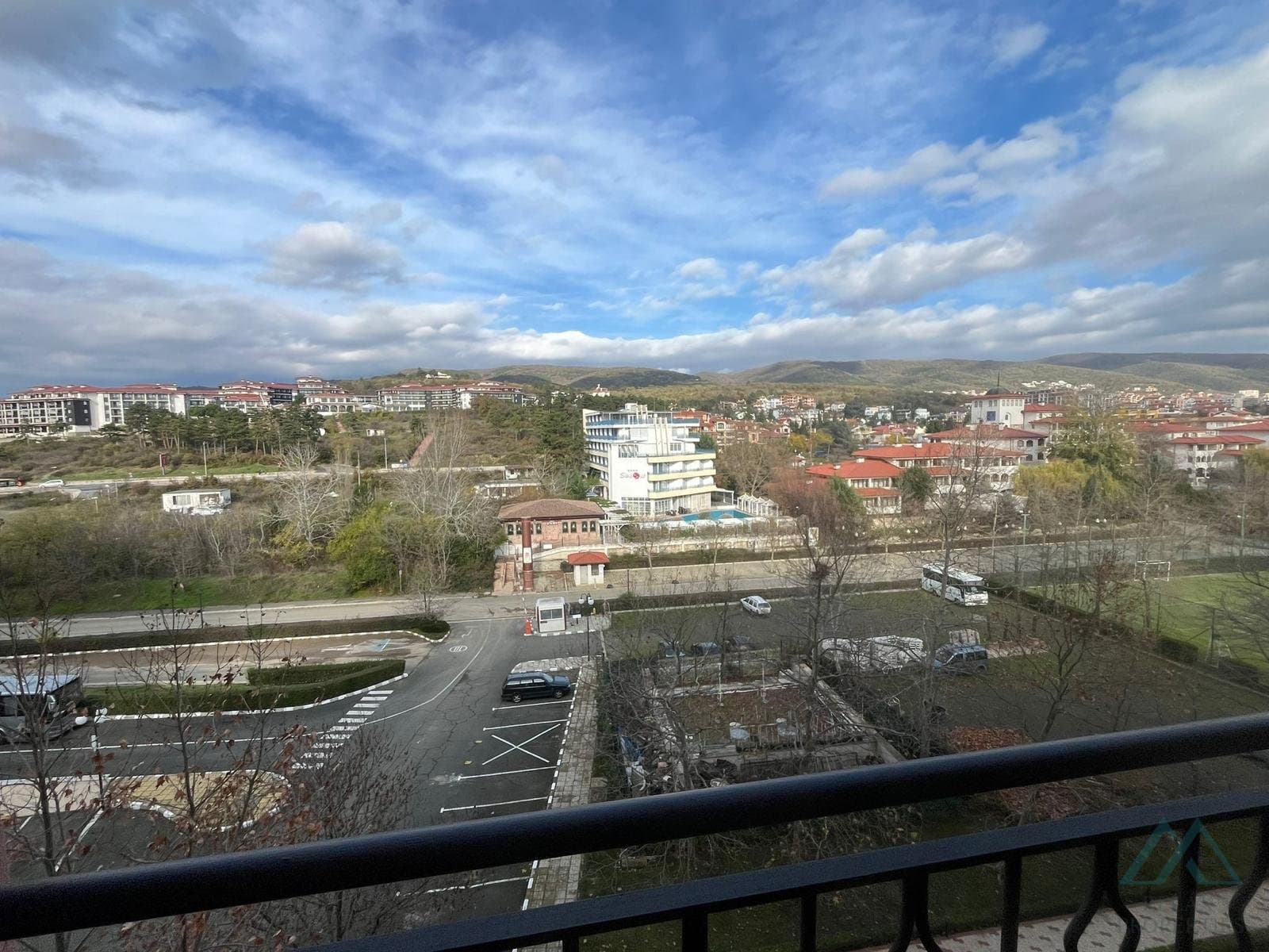 Prvá línia! Štúdiový apartmán v 4★ rezorte DIT Majestic, s nájomnou zmluvou, Slnečné pobrežie, Bulharsko - foto 18