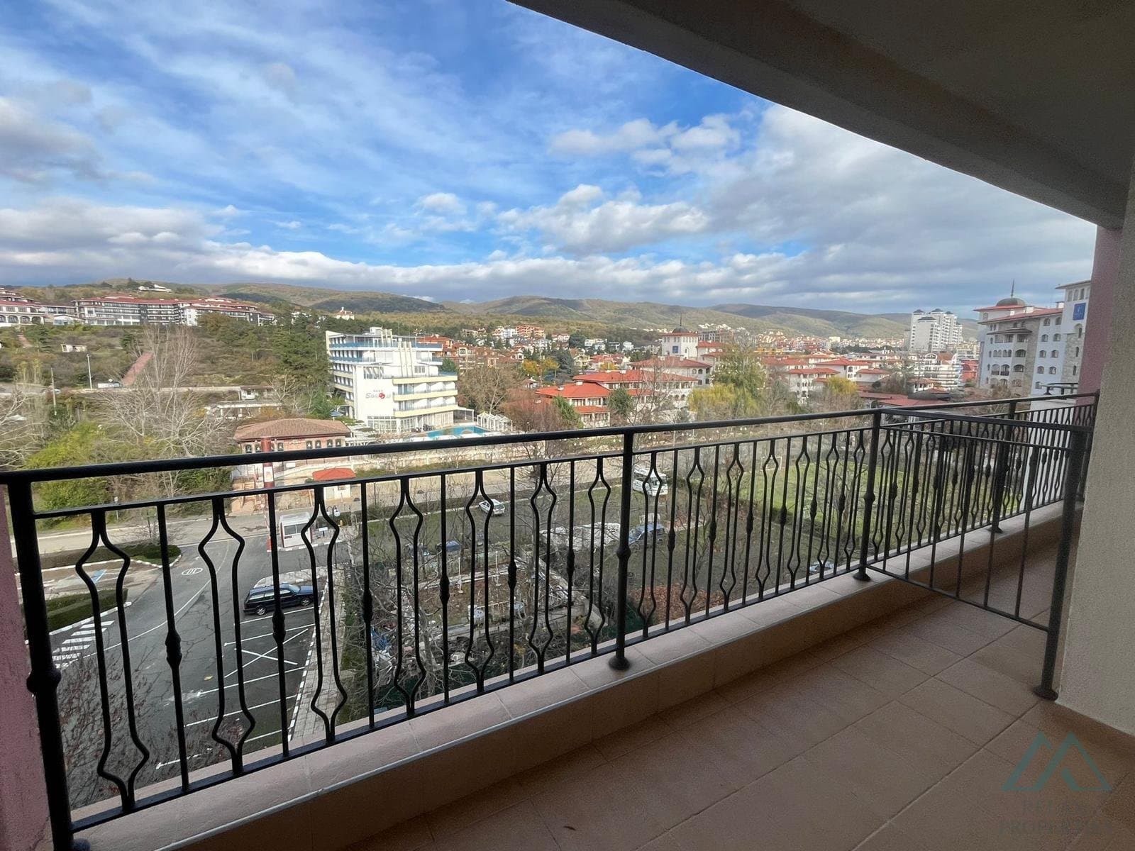 Prvá línia! Štúdiový apartmán v 4★ rezorte DIT Majestic, s nájomnou zmluvou, Slnečné pobrežie, Bulharsko - foto 19