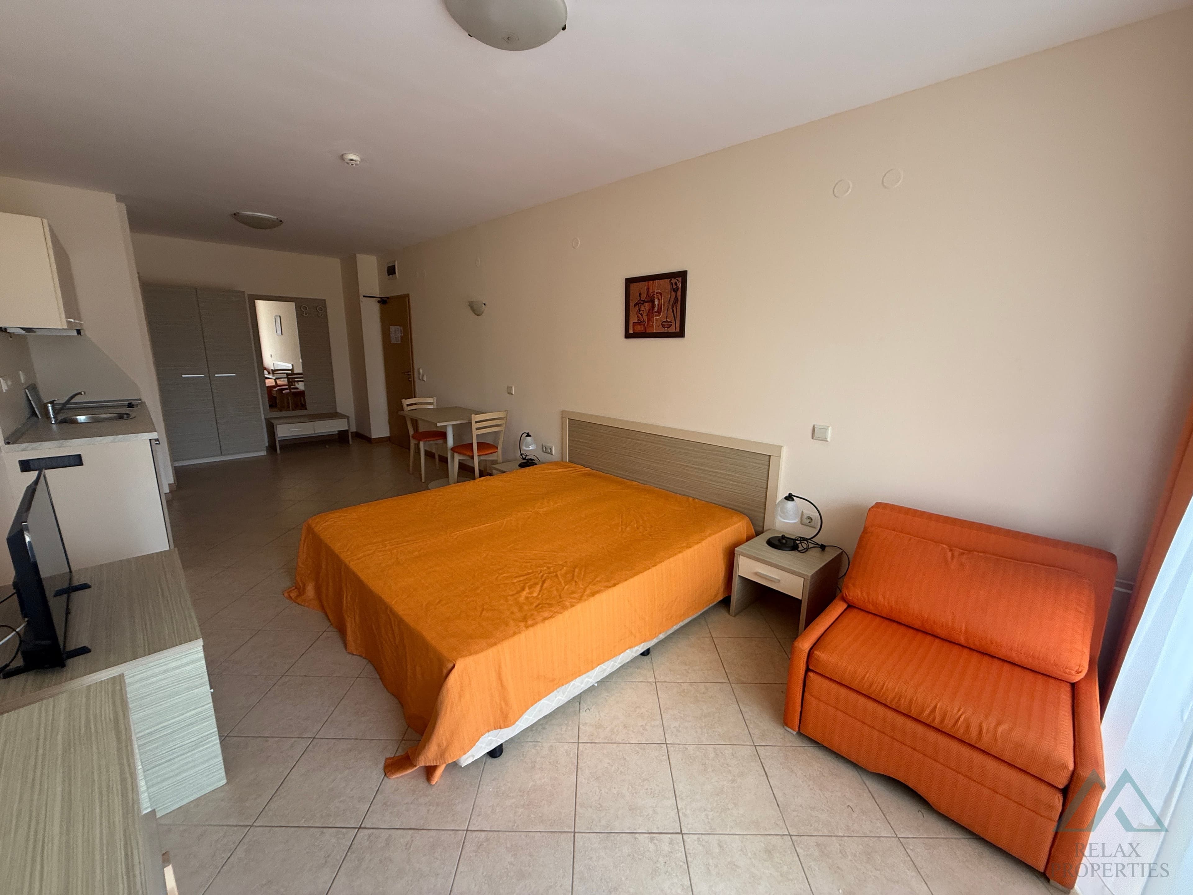 Skvelá cena! Apartmán v Royal Sun, 300m od mora, Slnečné pobrežie - 5