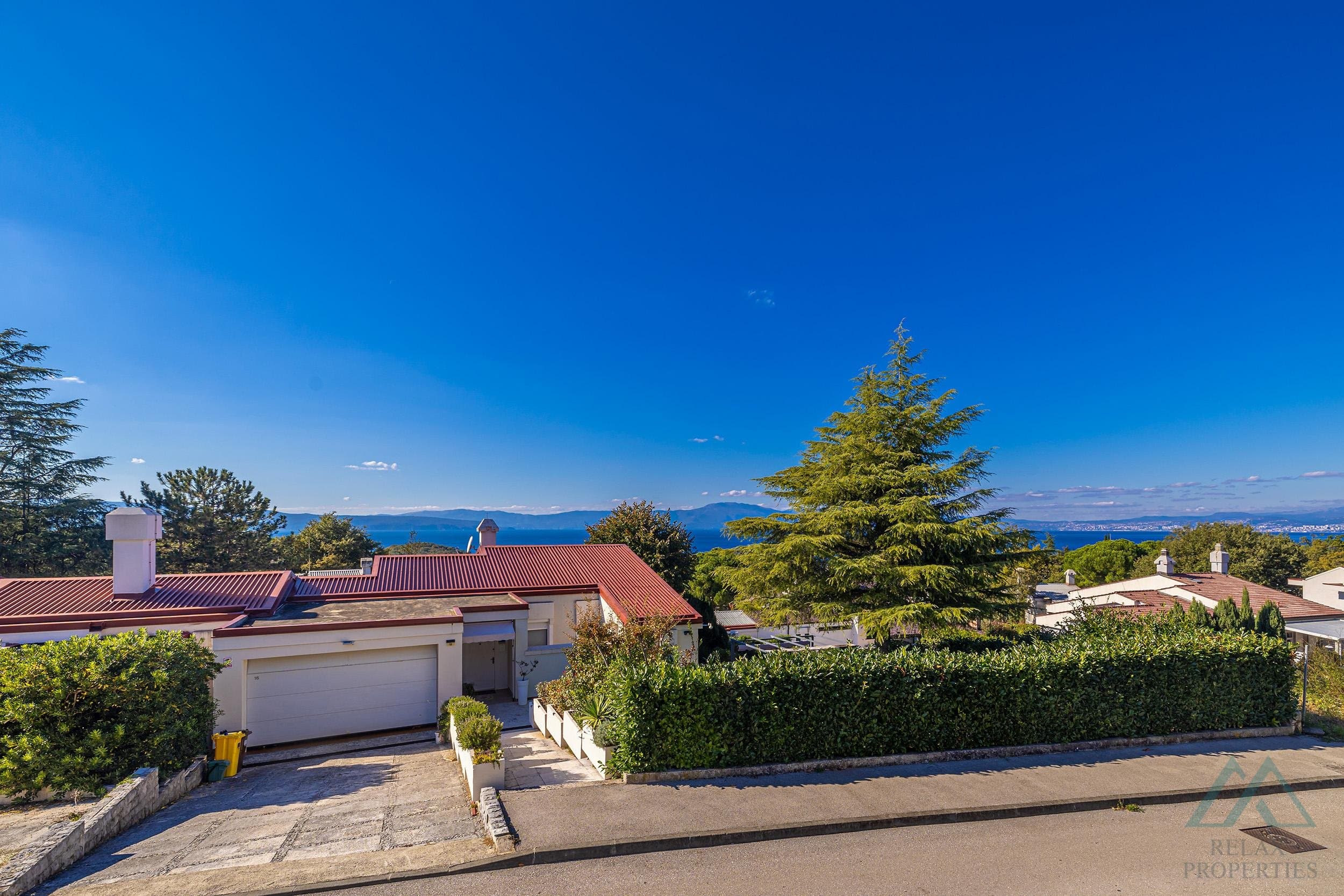 Dom s výhľadom na more a záhradou, 400m od mora, Njivice, ostrov Krk - 2